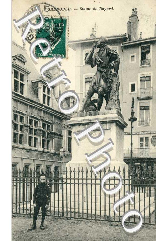 Statue de Bayard