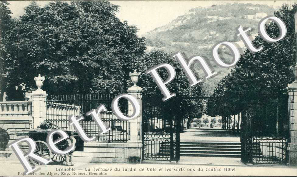 la Terrasse du jardin de Ville 