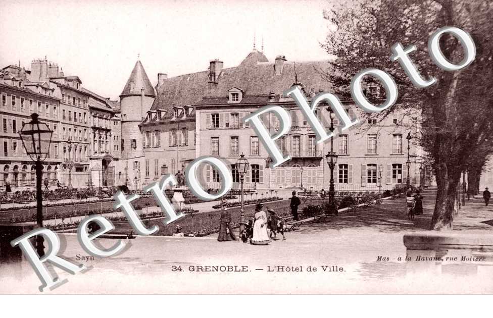 L'Hotel de Ville