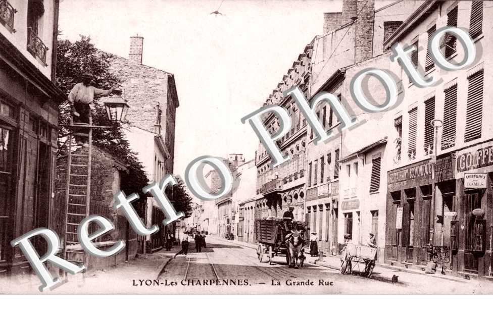 Les Charpennes, La Grande Rue