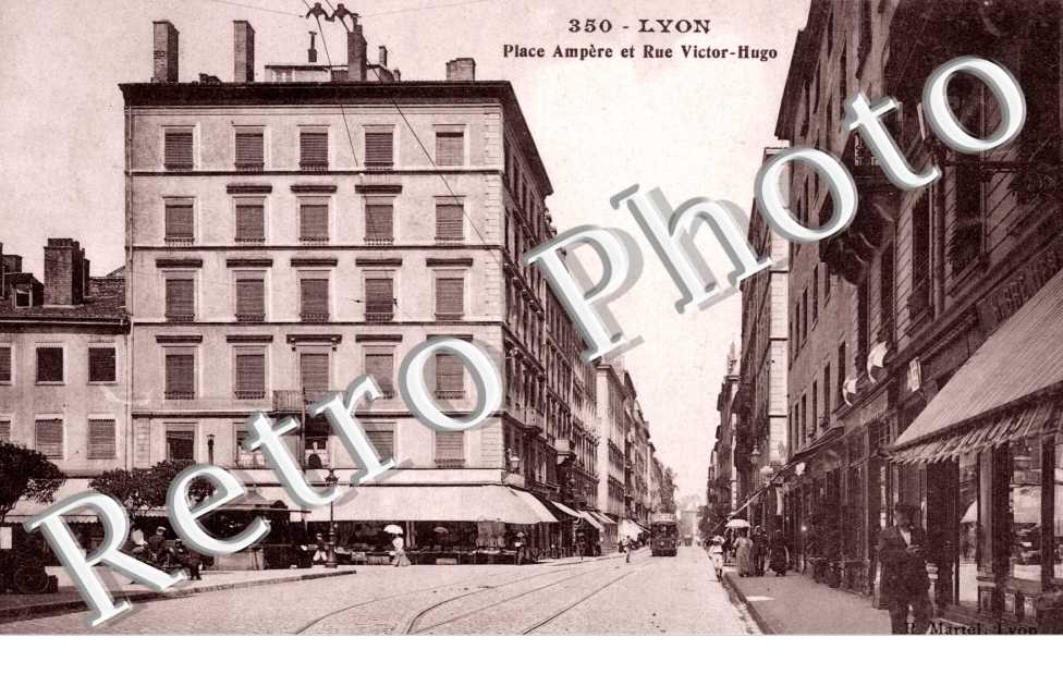 Place Ampere et Rue Victor Hugo