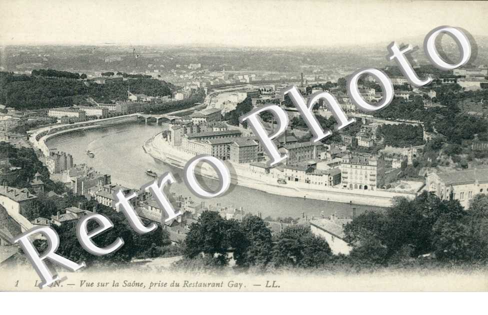 Vue sur la Saone prise du Restaurant Gay