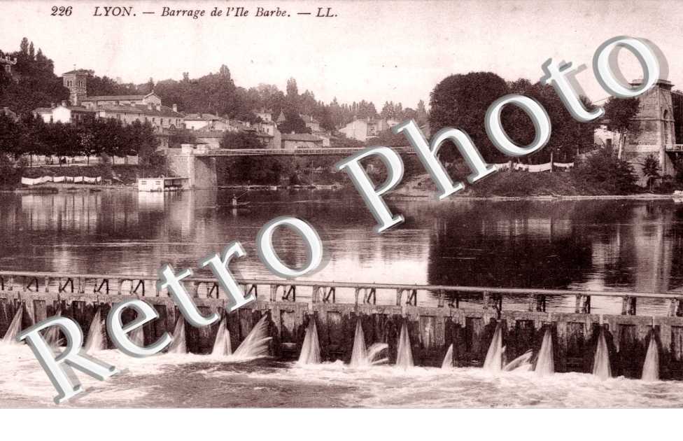 Barrage de l'Ile Barbe