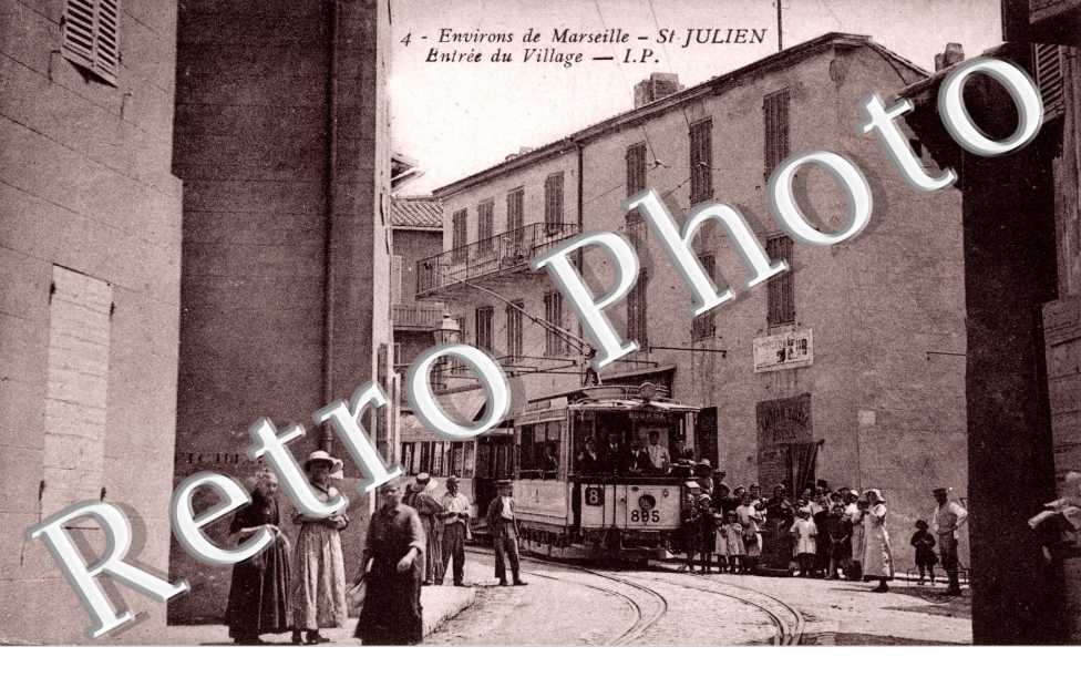 Saint Julien, Entree du Village