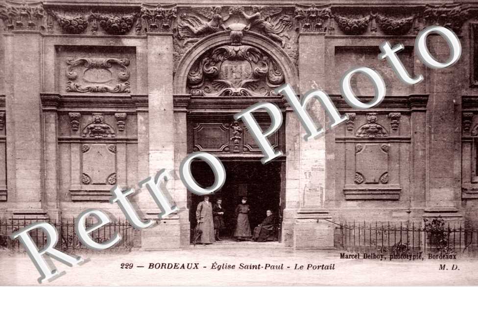 Eglise Saint Paul - le portail