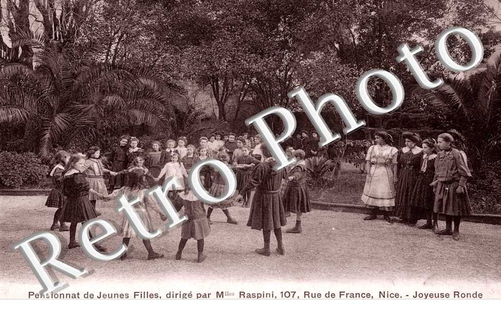 pensionnat de jeunes filles Rue de France