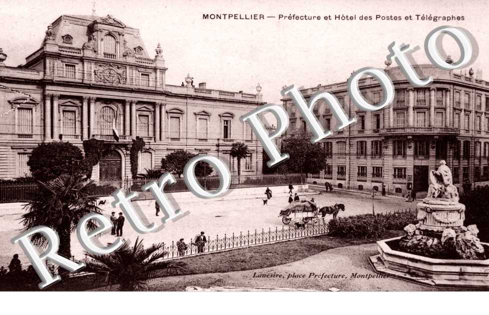 Prefecture et l'hotel des Postes et Telegraphes