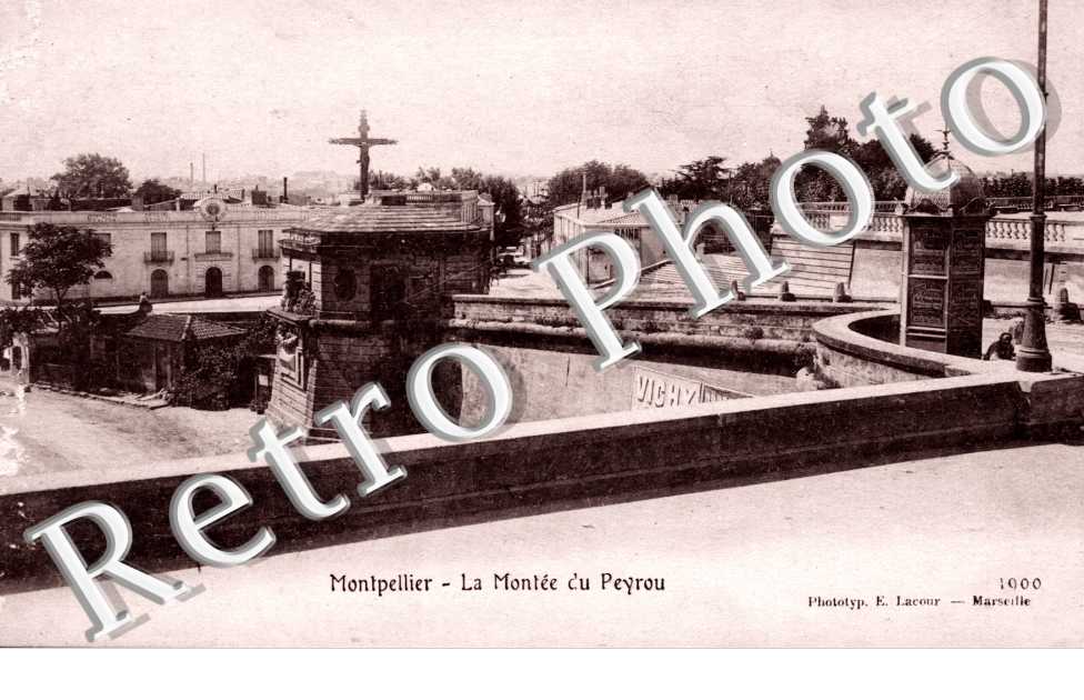 Montee du Peyrou