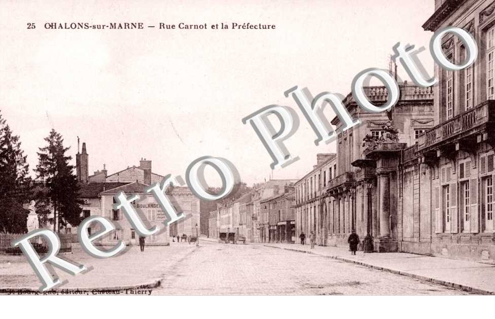 rue carnot et la Prefecture