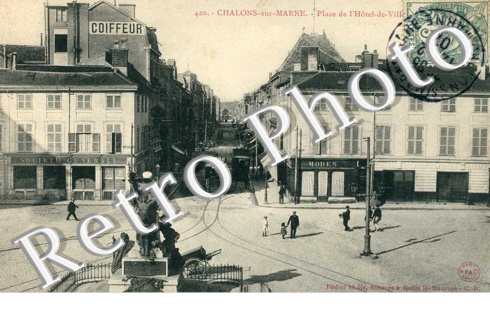 PLACE DE L'HOTEL DE VILLE