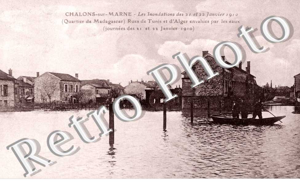 les Inondations des 21 et 22 janvier 1910, Rue de Tunis et d'Alger envahies par les eaux