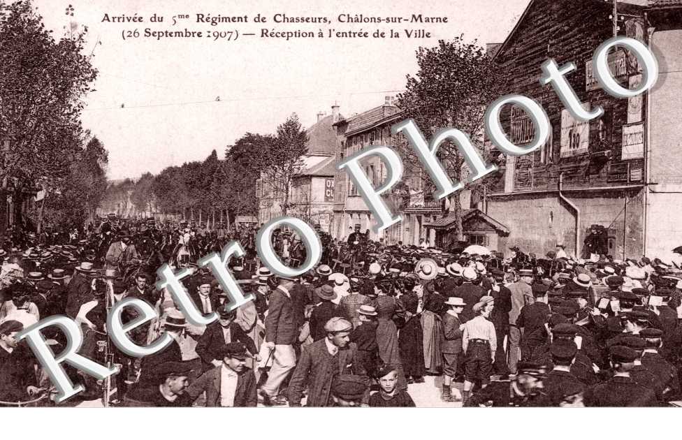 arrivee du 5eme regiment - 26 septembre 1907