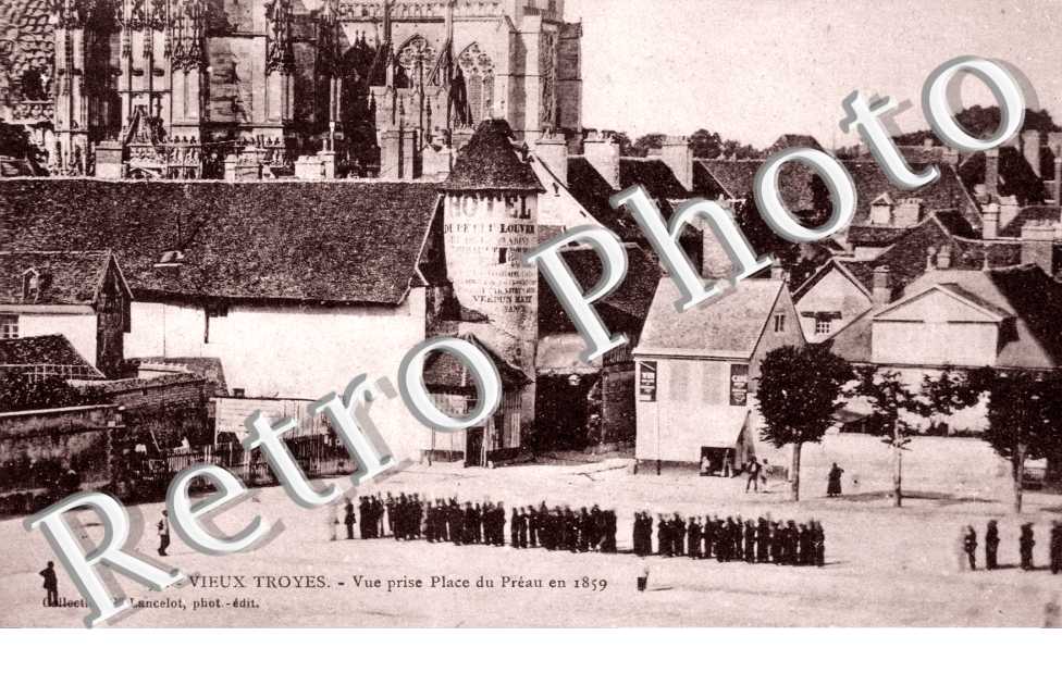 Vue prise Place du Preau en 1859