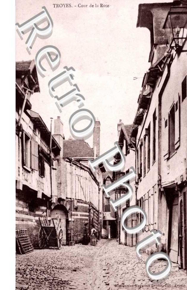 Cour de la Rose