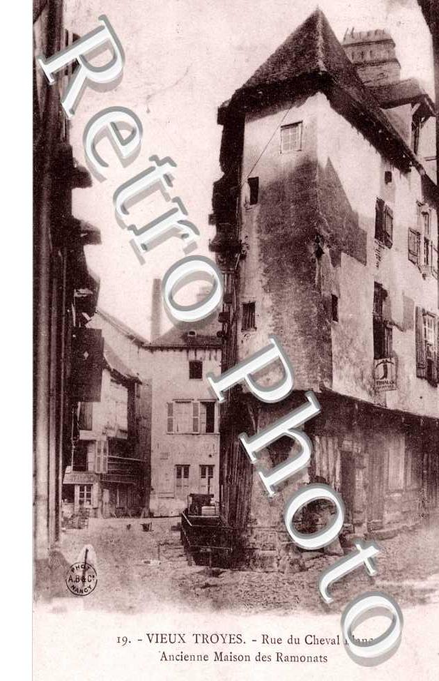 Vieux Troyes, Rue du Cheval Blanc, Ancienne Maison des Ramonats