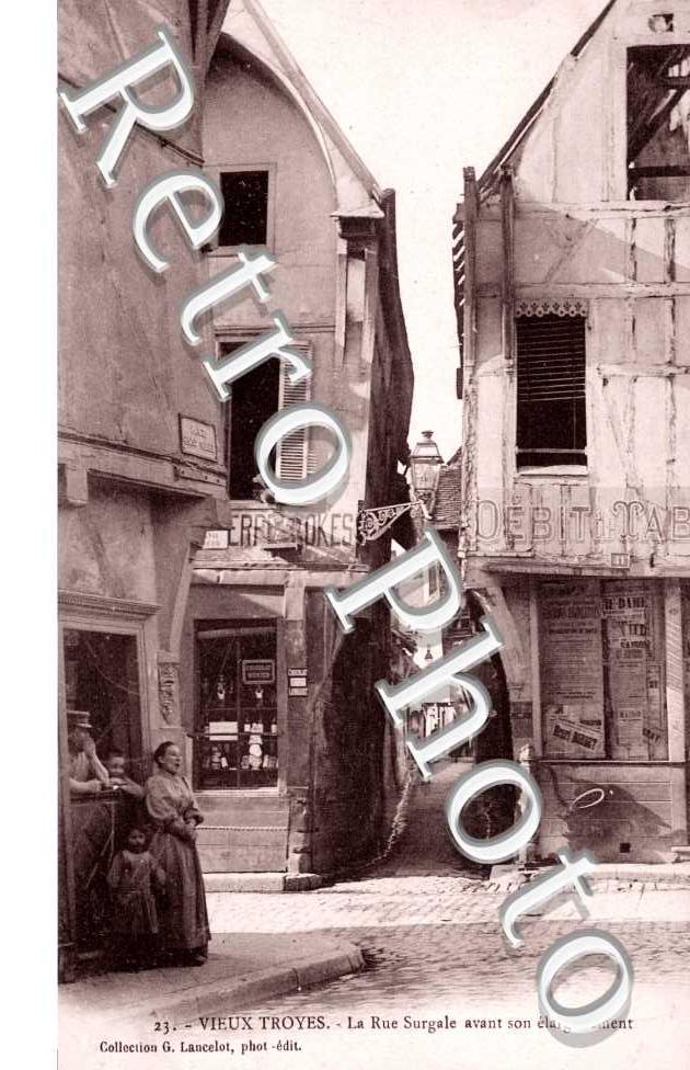la Rue Surgale avant son elargissement