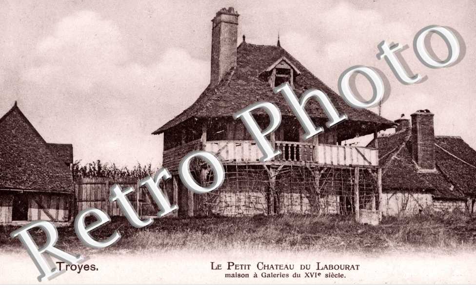 le Petit Chateau du Labourat, maison a galeries du XVIeme siecle