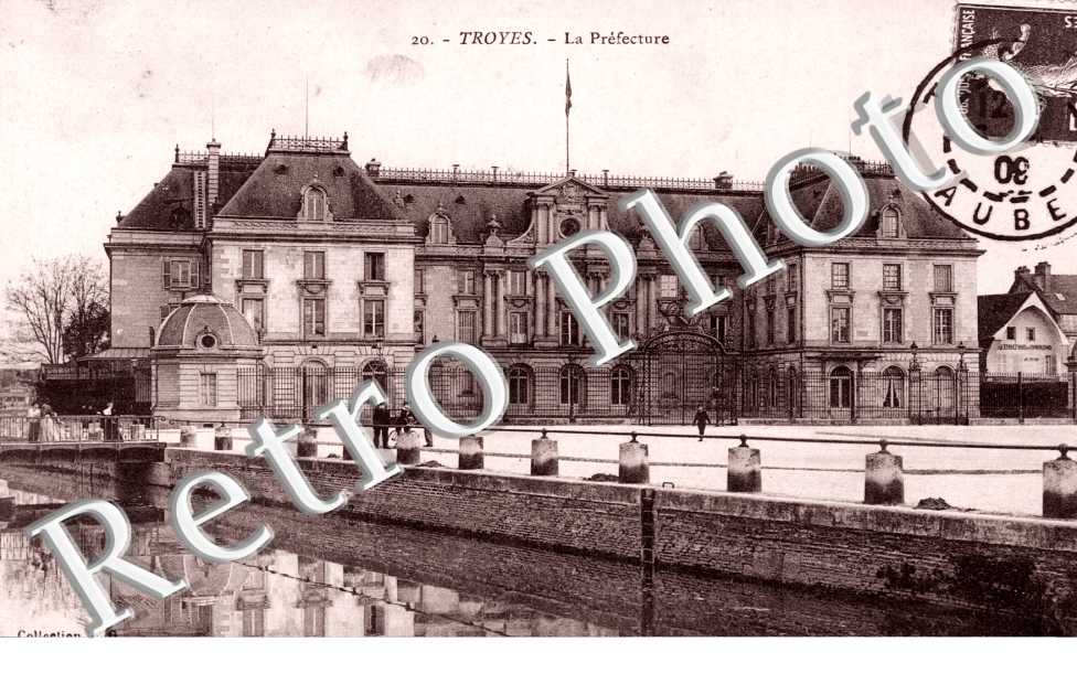la Prefecture