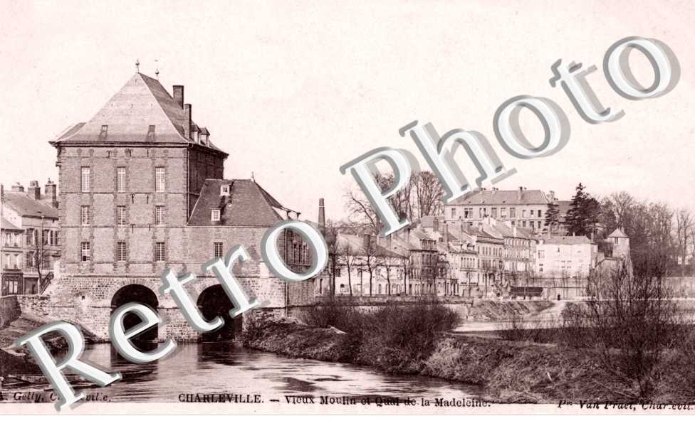 vieux moulin et quai de la Madeleine