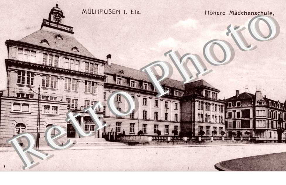 Hohere Madchenschule (école supérieure de jeunes filles)