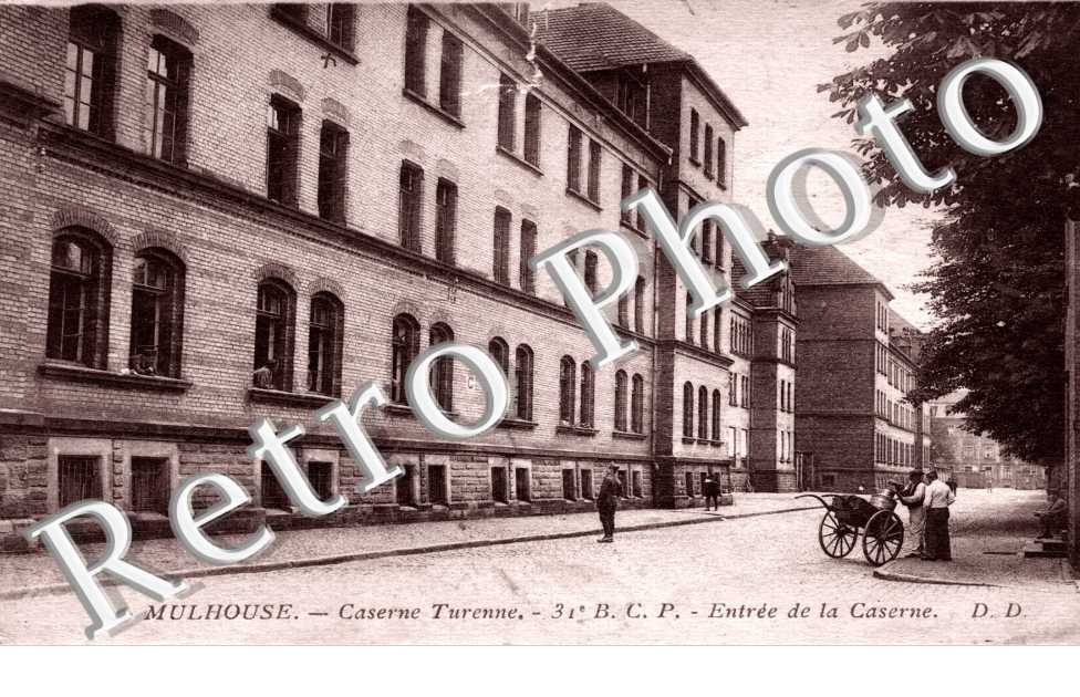 CASERNE TURENNE entree de la caserne