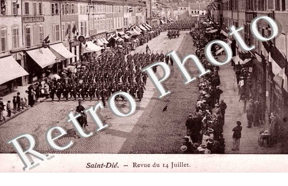 revue du 14 juillet  (1903)