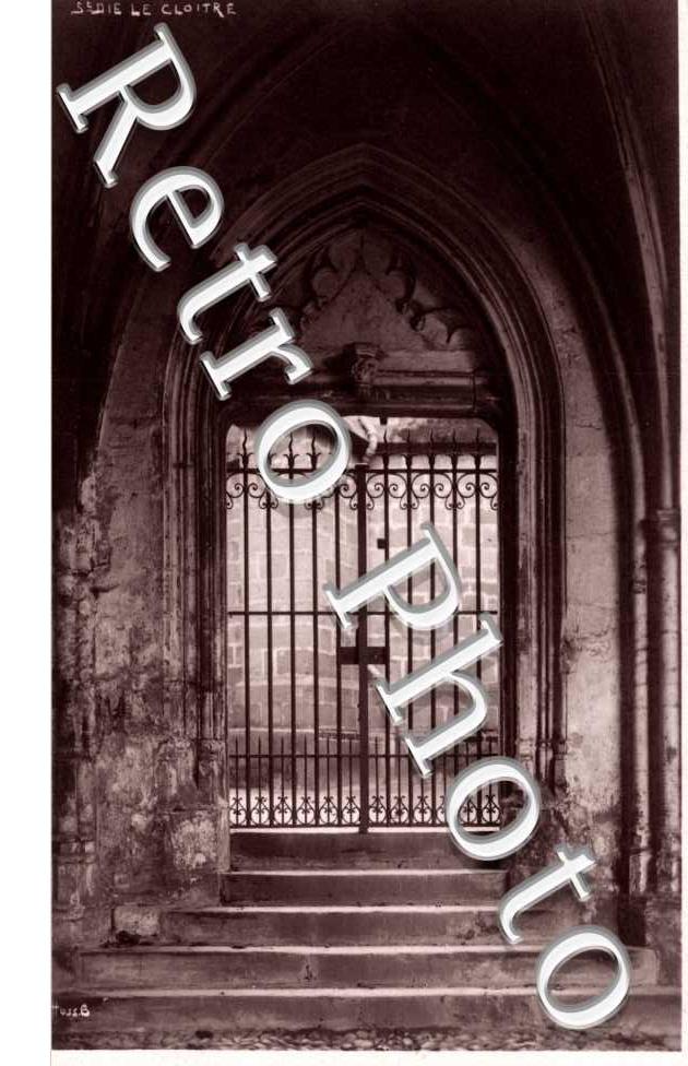 le Cloitre