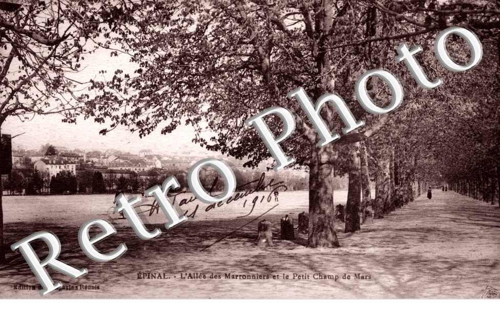 l'Allee des maronniers et le petit Champ de mars