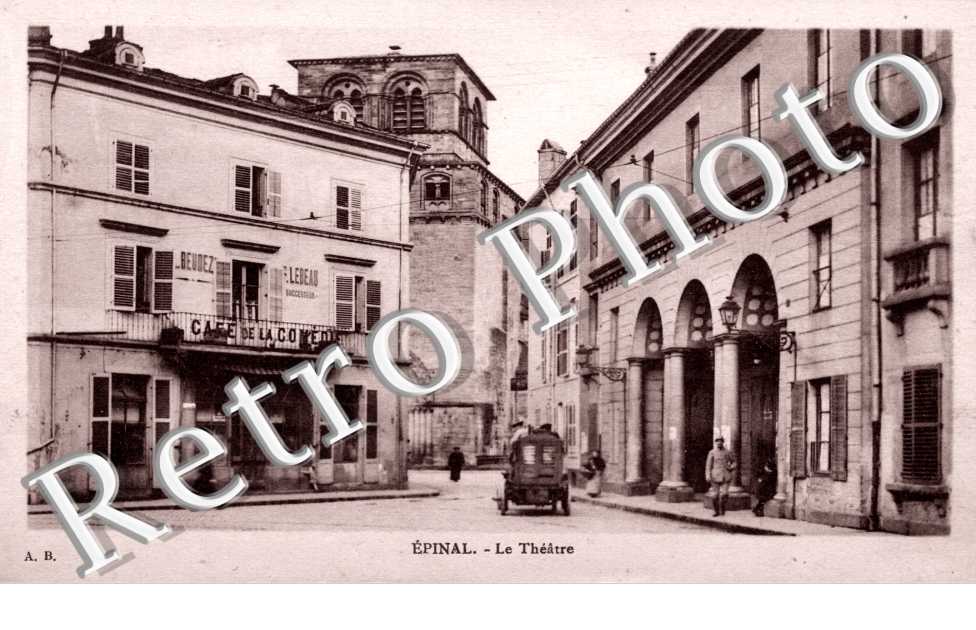 Le Theatre