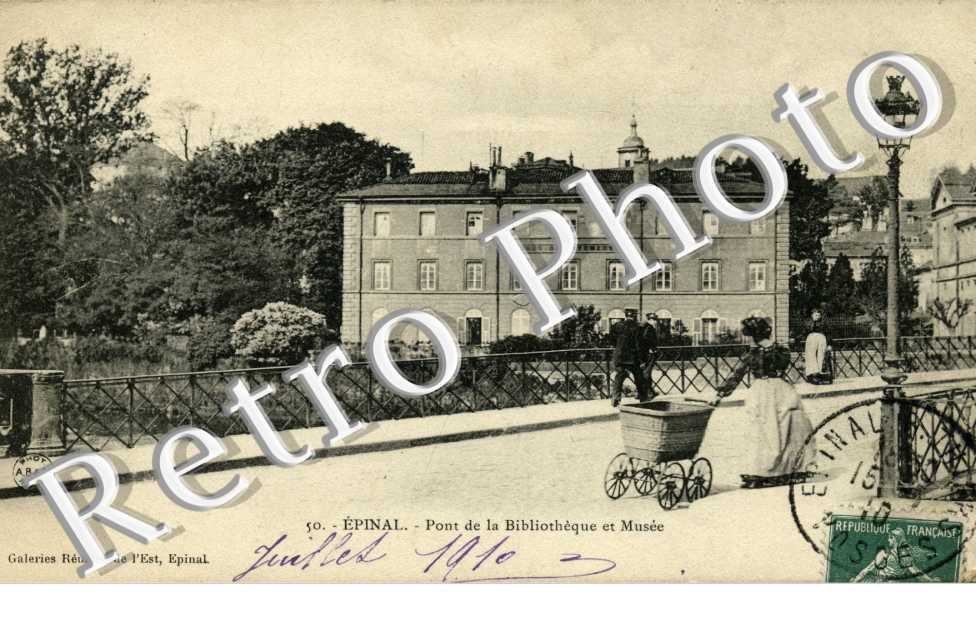 Pont de la Bibliotheque et musee