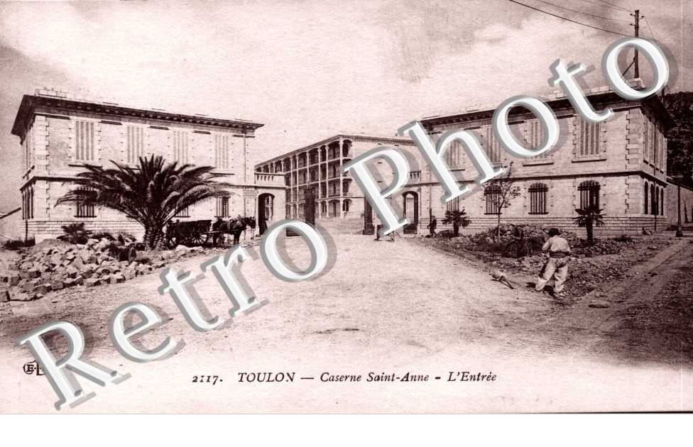 caserne Sainte Anne L'entr