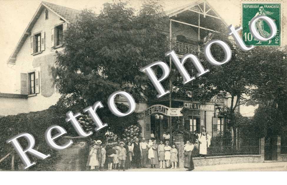 Neudorf - 176 rue du Polygone - Cafe-Restaurant " A  l'Aviateur"