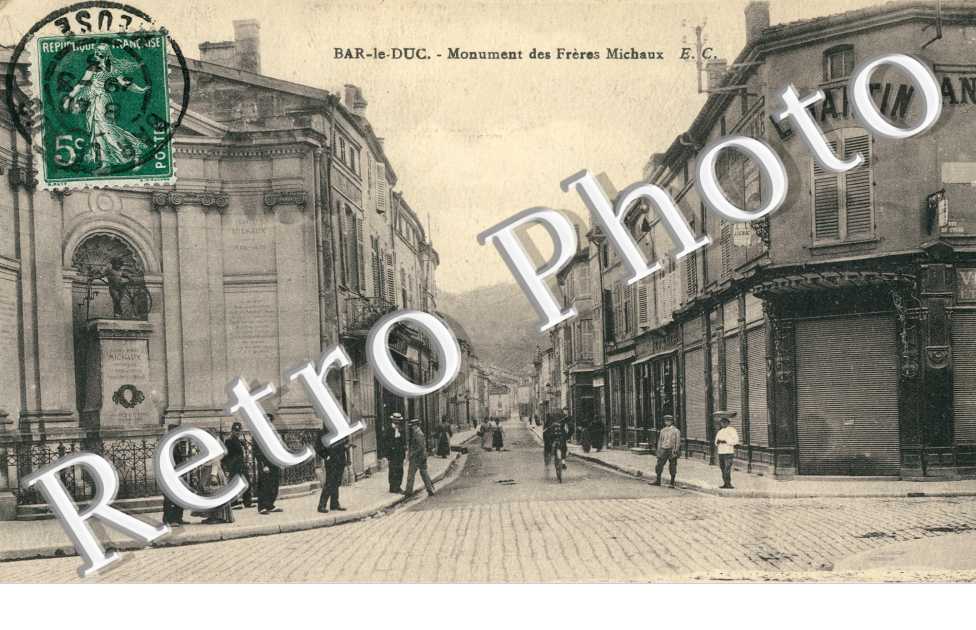 Monument des Freres Michaux