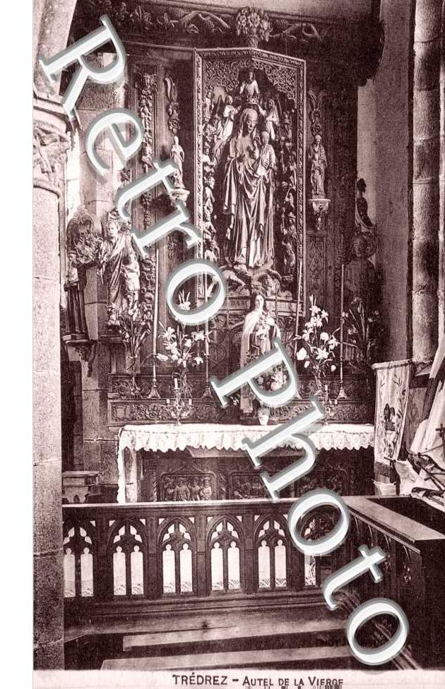 Interieur de l'eglise