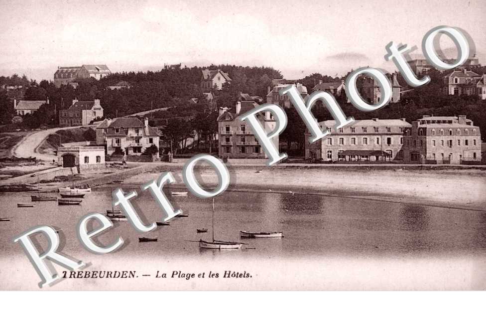 La plage et les Hotels