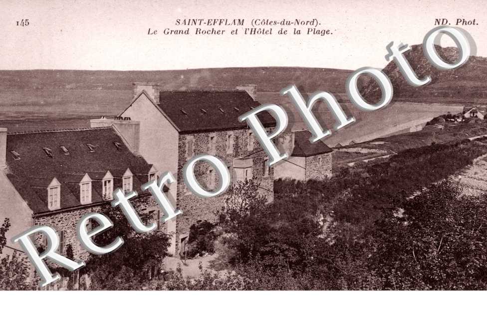 Le Grand Rocher et l'Hotel de la Plage