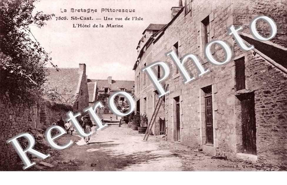 L'Hotel de la Marine - une rue de l'Isle