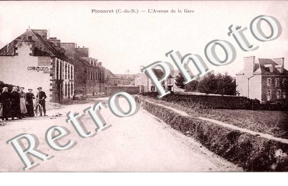 l'avenue de la gare