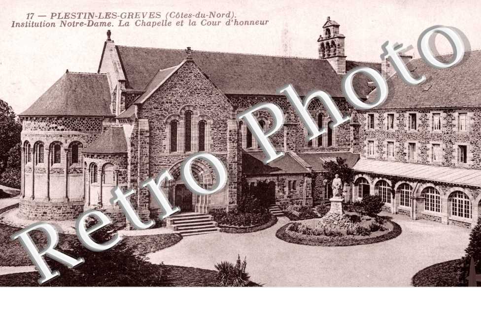 Institution Notre Dame - Chapelle et Cour d'Honneur