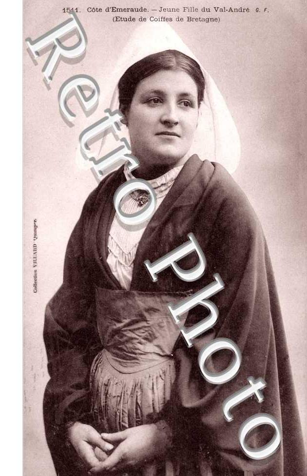 Jeunes Fille du Val Andre