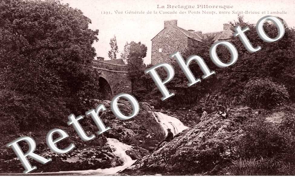 Vue generale de la Cascade des Ponts Neufs