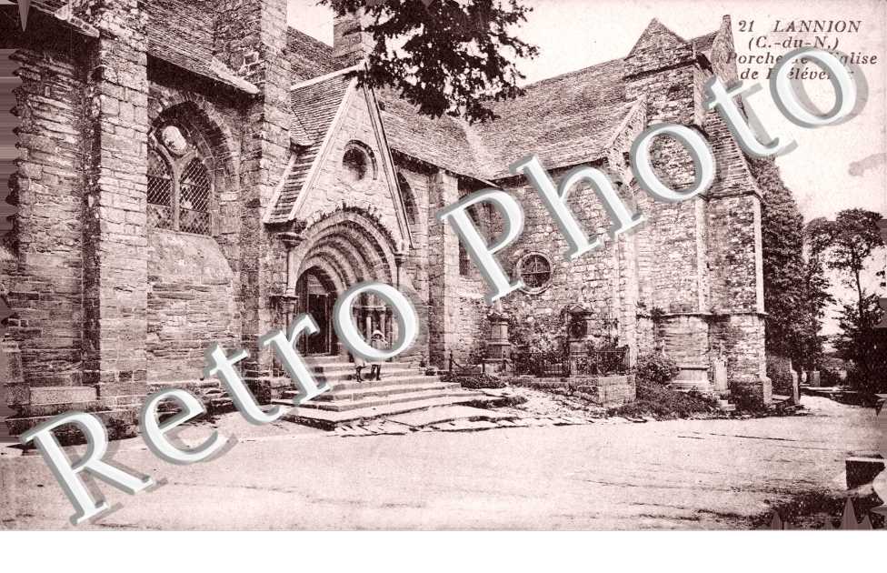 l'eglise de Brelevenez