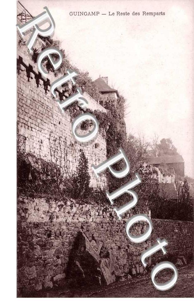 le reste des remparts