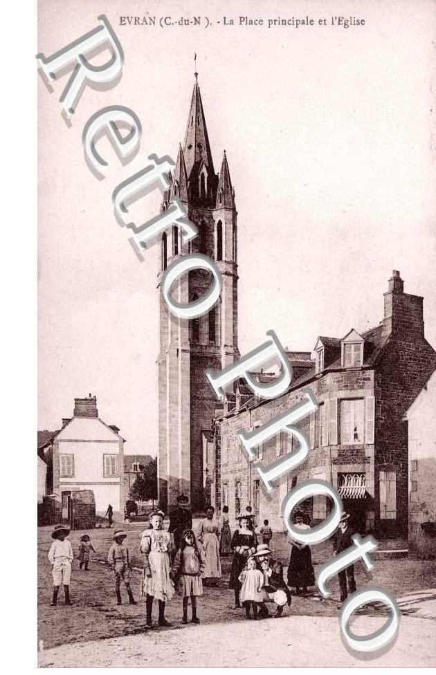 La Place Principale de l'Eglise