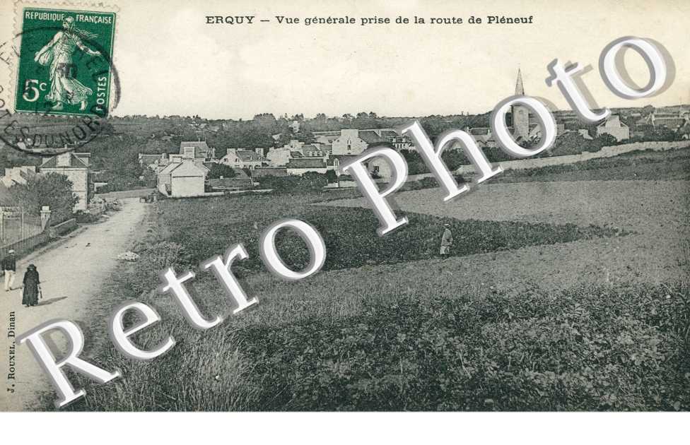 Vue generale prise de la route de Pléneuf