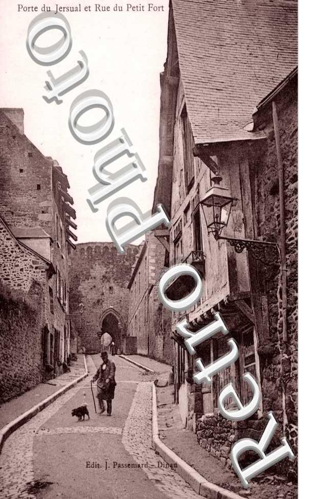 Porte du Jerzual et Rue du Petit Port