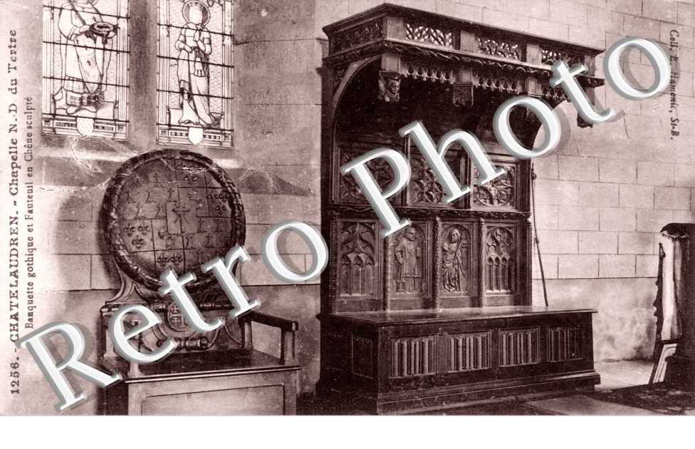 Interieur de la Chapelle Notre Dame Du Tertre - Banquette Gothique