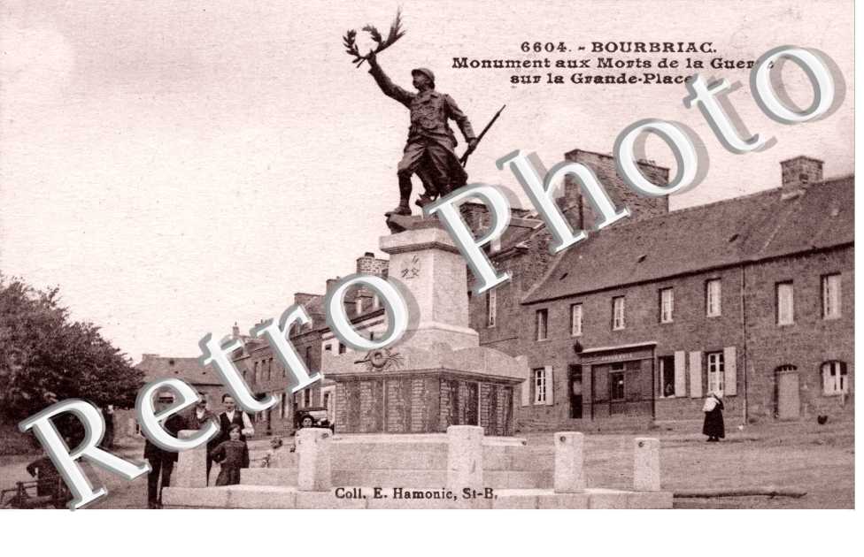 Monument aux Morts de la Guerre sur la Grande Place