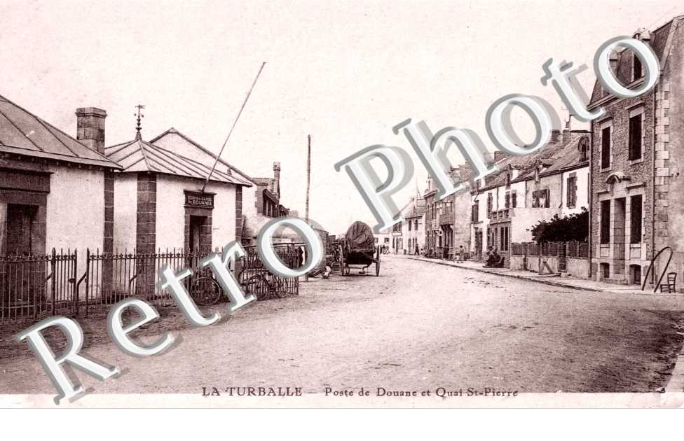Poste de Douane et Quai Saint Pierre