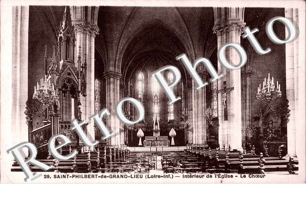 intérieur de l'église - Le Choeur